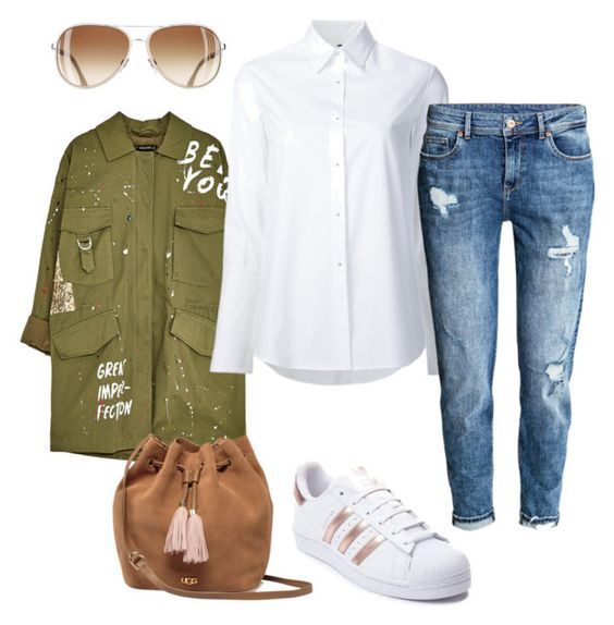 Weiße Bluse mit Jeans und khakifarbenem Parka